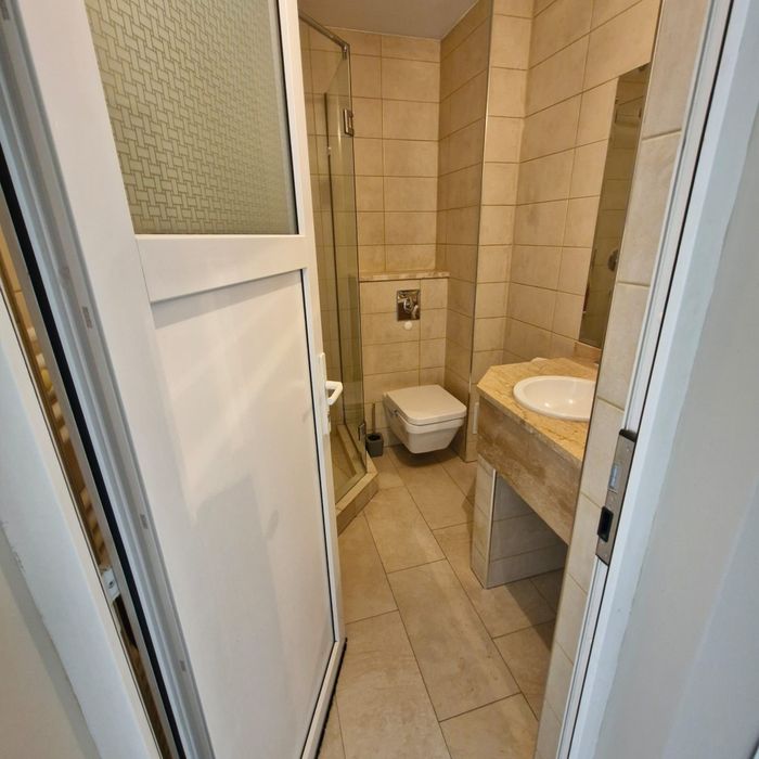 Spațiu de închiriat central, Bulevardul Republicii