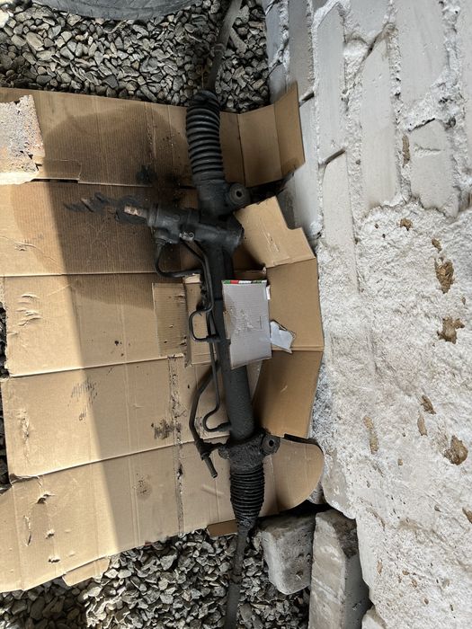 Продам запчасти на камри 40