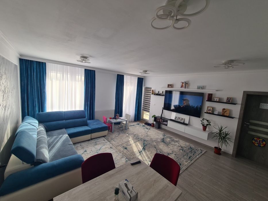 Vand casa parter sau 1/2 duplex in Chisoda complet utilata si mobilata