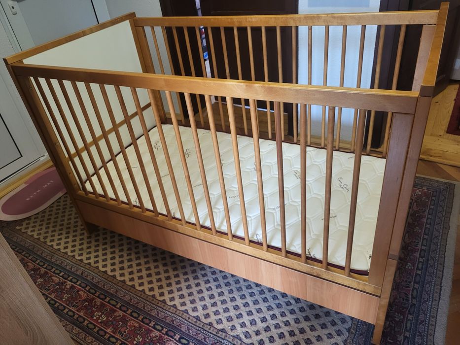 Бебешко, Детско, юношеско легло с матрак 70x140