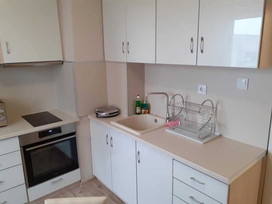 Дава се под наем Тристаен апартамент в Пловдив, Каменица 2 - 90 кв.м за 341.7 € - Снимка #2