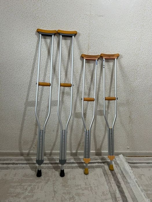 Костыли подмышечные