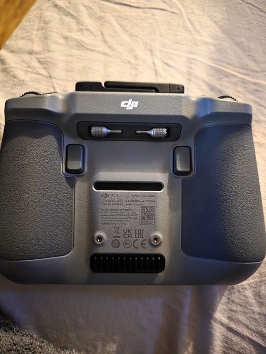 DJI Air 3 Fly More Combo .