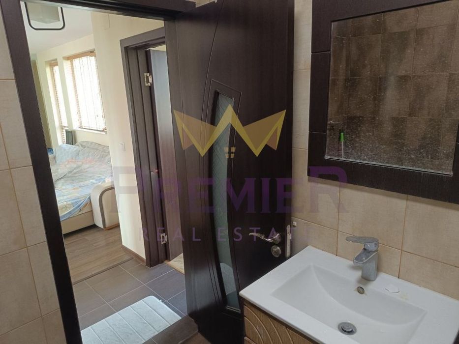 Продава се Тристаен апартамент в Пловдив, Кършияка - 101 кв.м за 1460 €/кв.м - Снимка #8