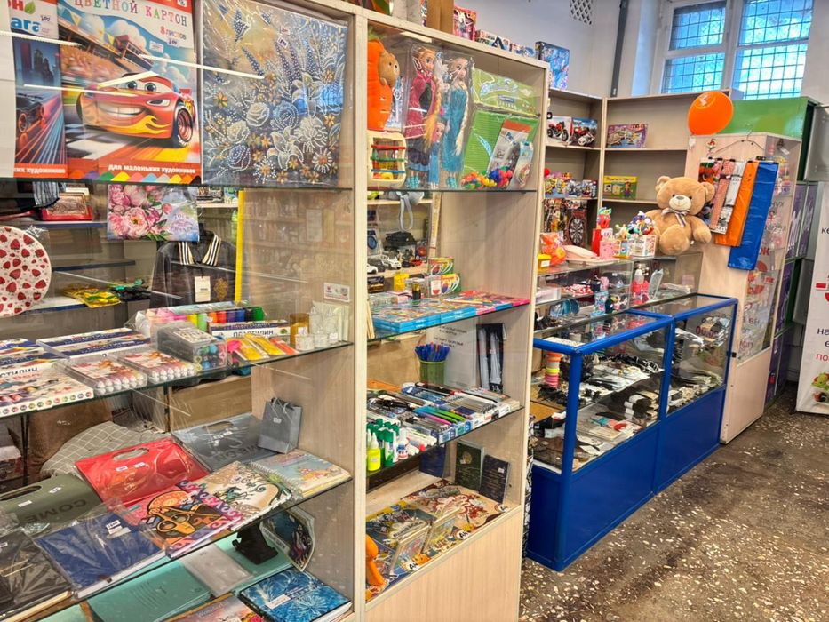 Продается торгоаое оборудование дешево