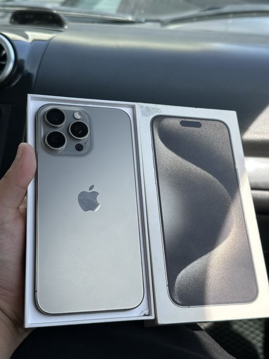 iPhone 15 pro max 256 GB