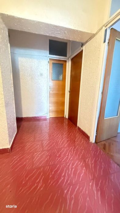 Apartament 3 camere decomandat, 64.80 mp, zona Republicii