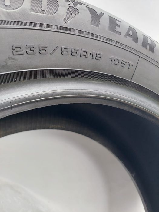 Шина Goodyear 235/55/19