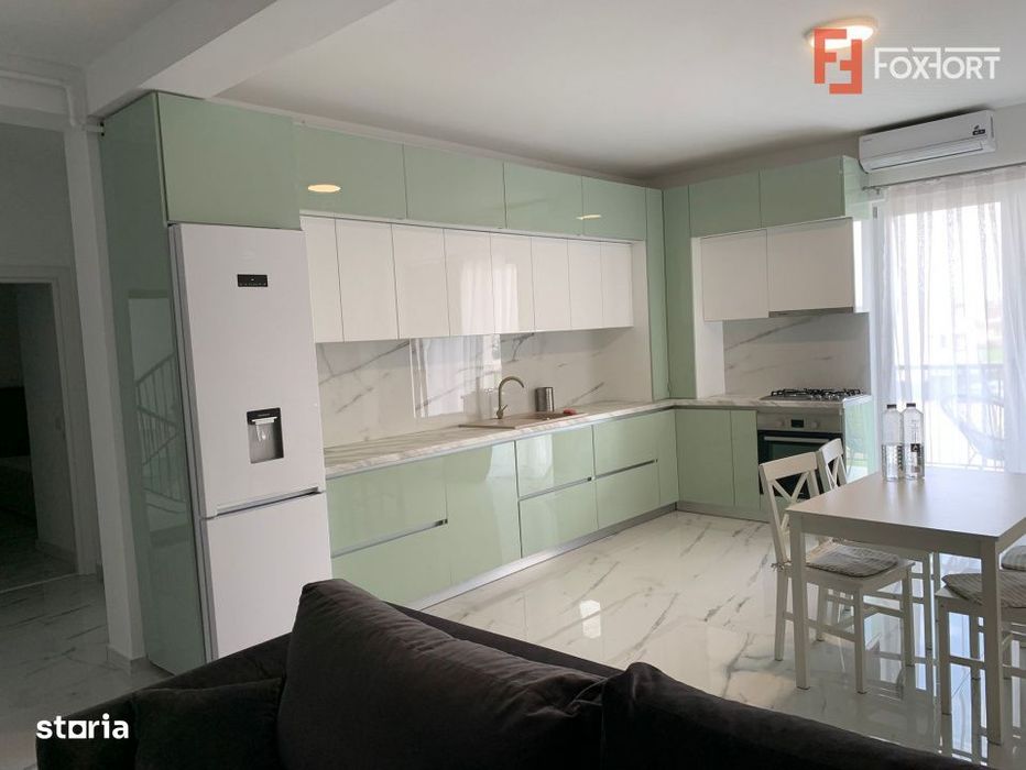 Apartament cu 3 camere de inchiriat, zona Dumbravita