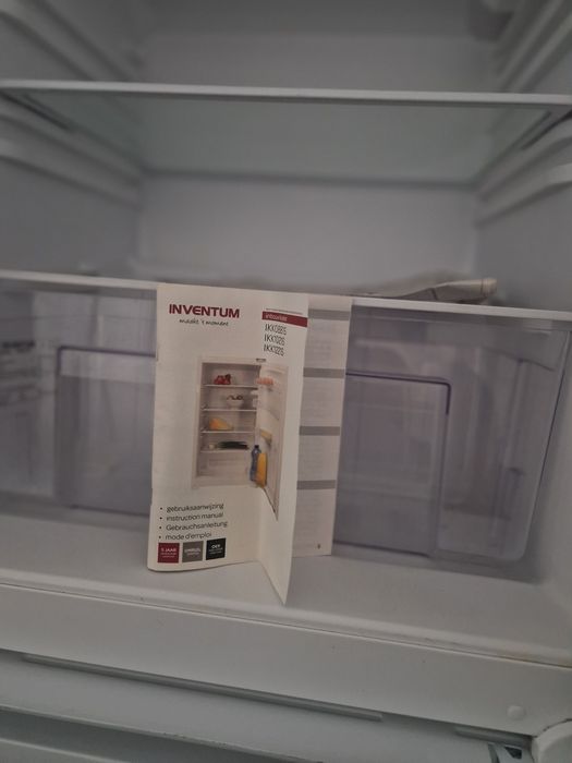 Хладилник за вграждане Inventum 85см А++