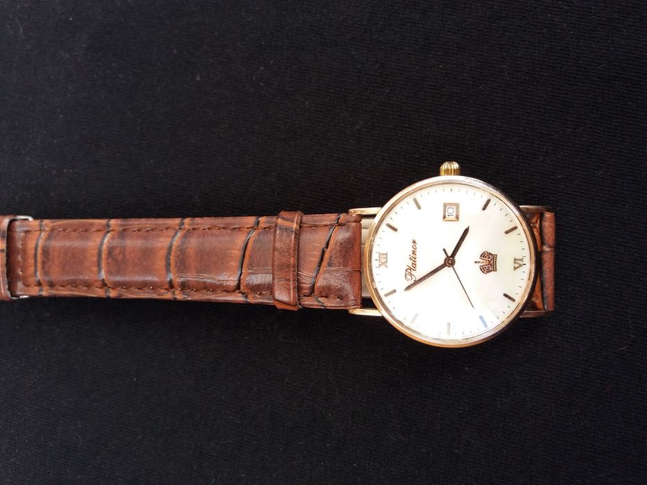 Продам золотые часы!