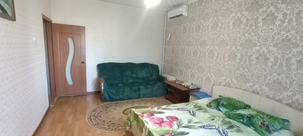 Сдаю 1ком.квартиру по суточно и по часам... мкр.Мынбулак 7д.