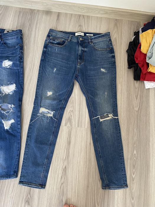 Blugi pull bear rupti