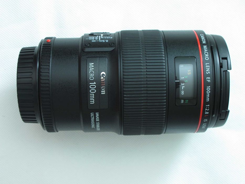 Canon 100mm f/2.8L Macro, 70-200mm f/2.8L IS, 135mm f/2L