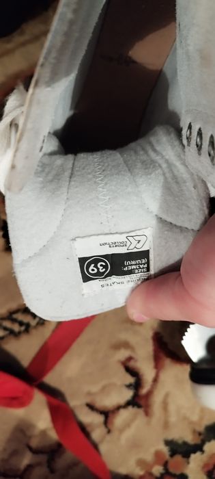 Продам коньки 39 размер