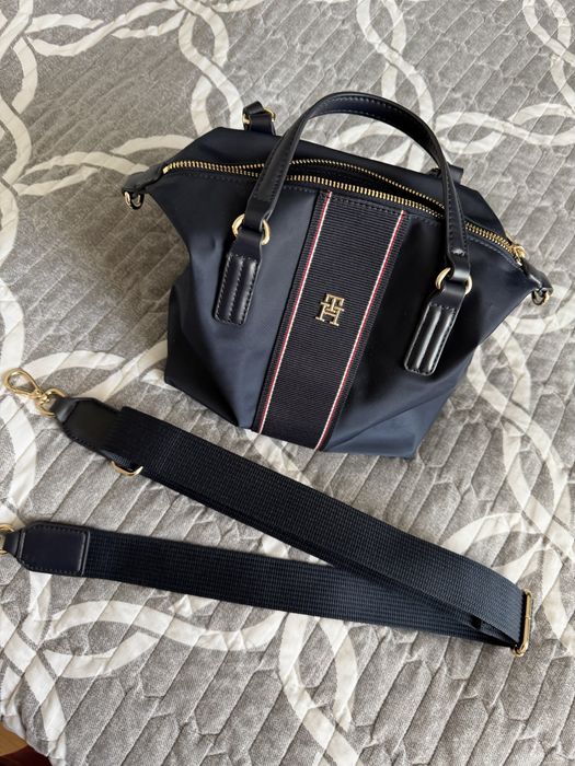 Продам сумку Tommy Hilfiger