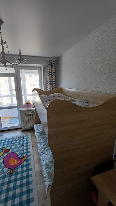 Двухъярусная кровать