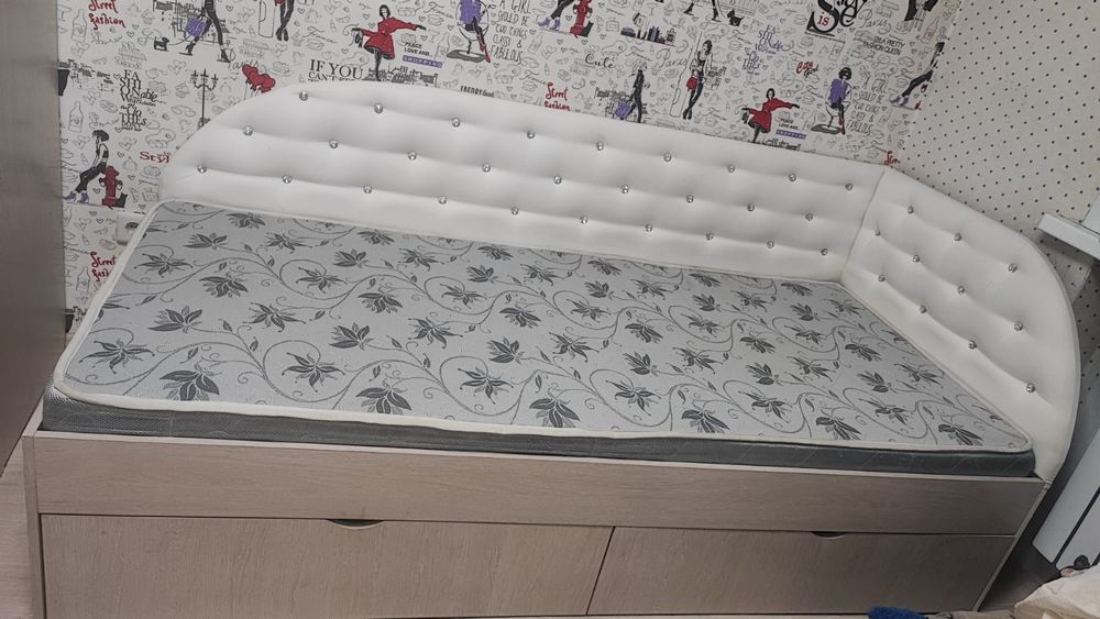 Продам кровать в отличном состоянии