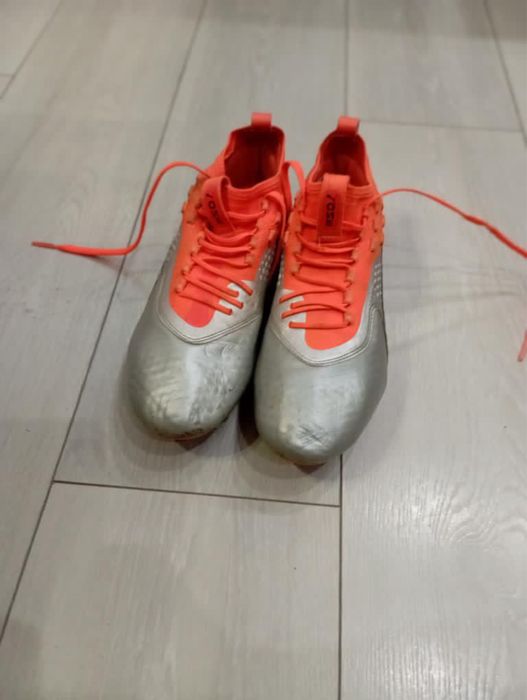 Мъжки бутонки