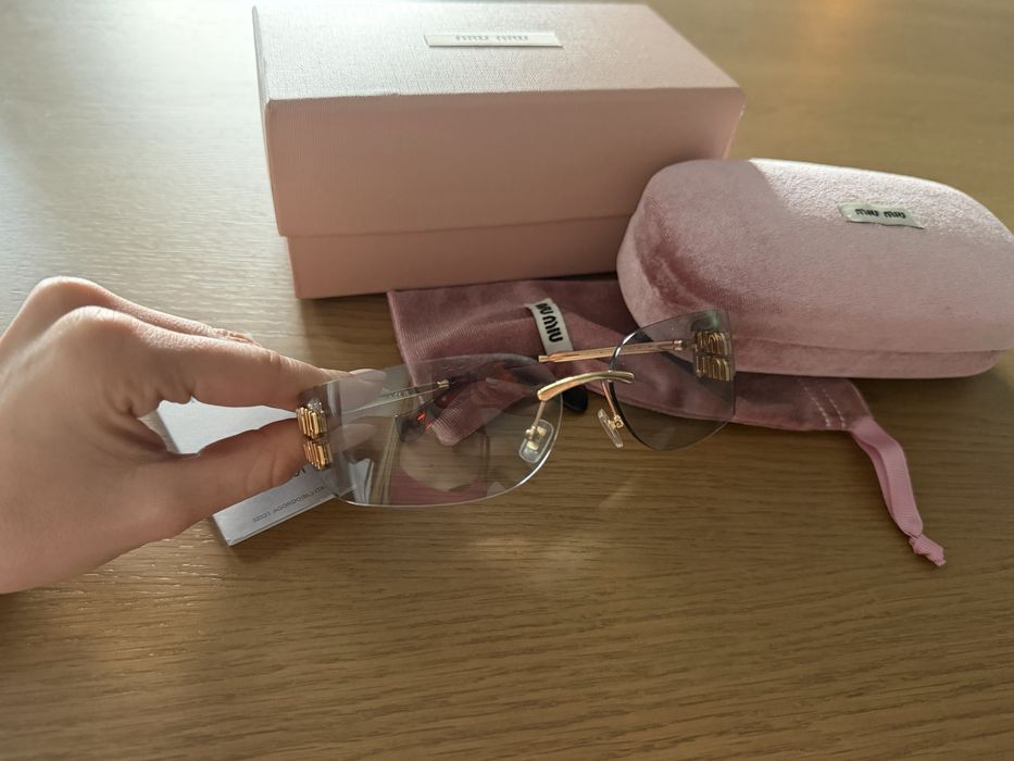Miu miu слънчеви очила