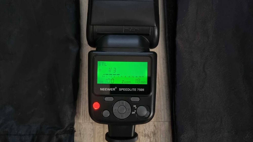 Blitz/ Flash Speedlite Neewer 750II iTTL Nikon Bouncer/ Difuser / Husa