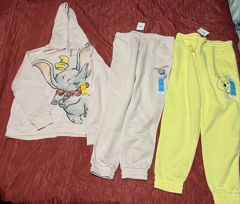 Суичър и долници на Disney