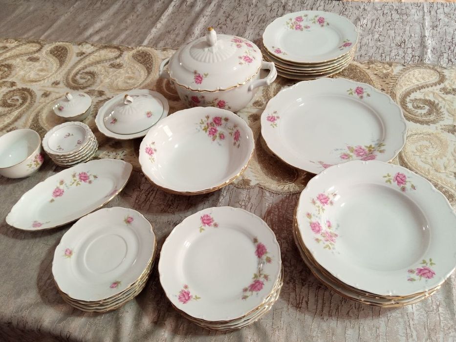 Столовый сервиз богемия костеной фарфор