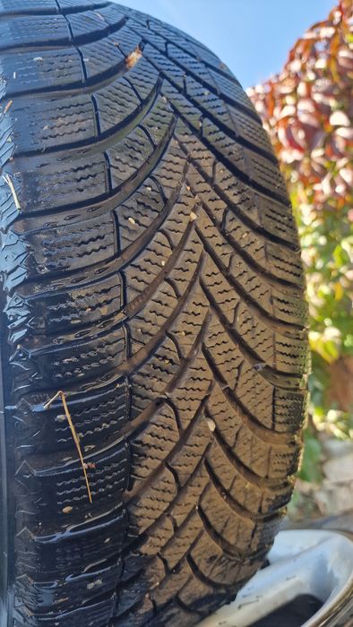 Semperit зимни 205 /55/16 с джанти 4x108 Audi