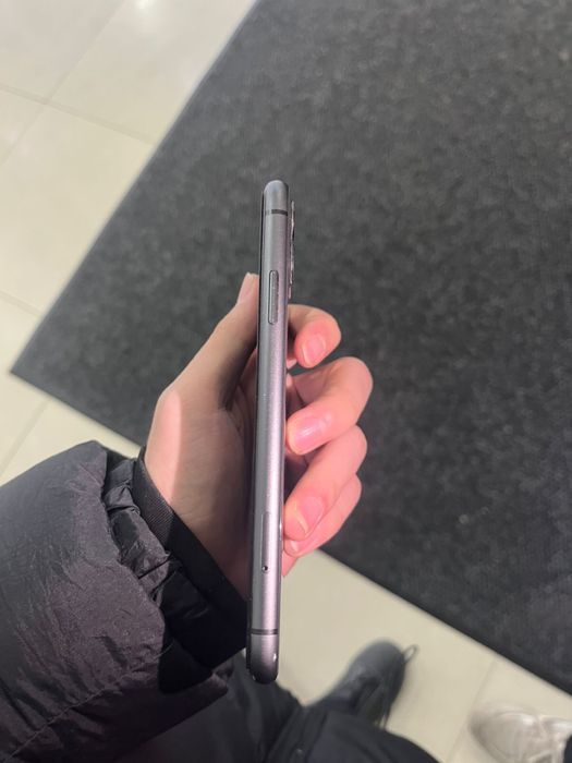 Iphone 11 черный