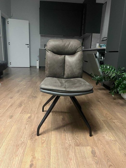 трапезни столове 46/66/88 метални крака, еко кожа и дамаска