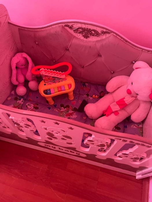 Detiski Kravat shkaf hama narsalari bilan