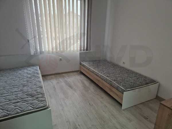 Дава се под наем тристаен апартамент с паркомясто във Виница! 21848152