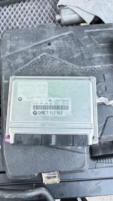 Запчасти на BMW x5 е 53. Эбу