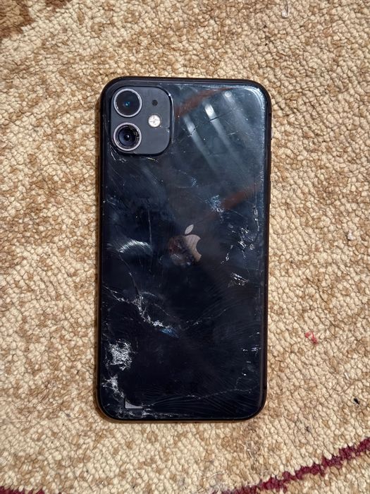 Iphone 11 сатылады срочно