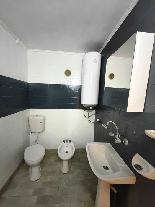 Продава се Къща в Разград, Житница - 192 кв.м за 671 €/кв.м - Снимка #3