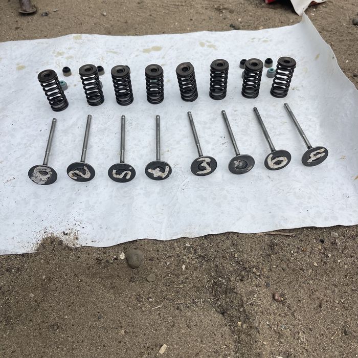 Продам галовка мотор 2 ТР