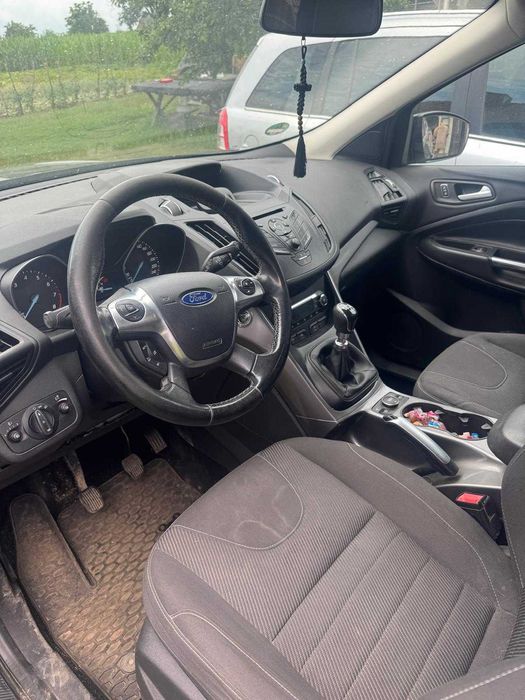 FORD Kuga 2015 — imagine 3