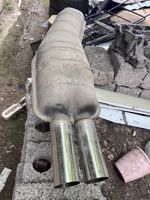 Бмв е 34 задный банка м 50