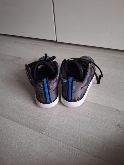 Adidași Adidas stil gheata