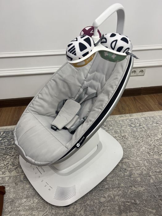 Люлька электронная 4Moms  пользовались 1 месяц