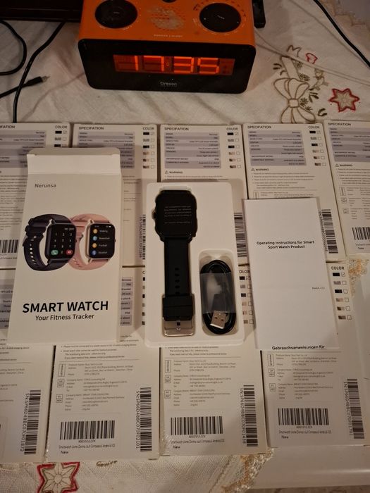Ceas Smartwatch Nerunsa P68, NOU, apel bluetooth ,playbach, sigilat