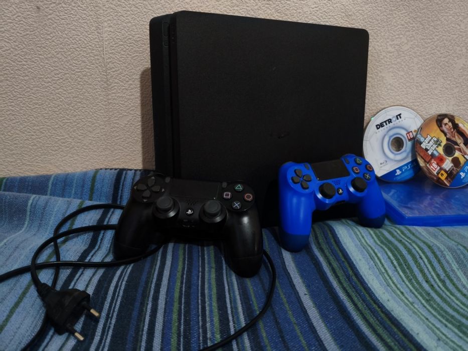 Playstation 4 slim 1tb