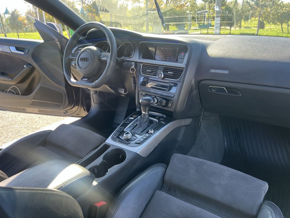 Audi A5 2012 245cp