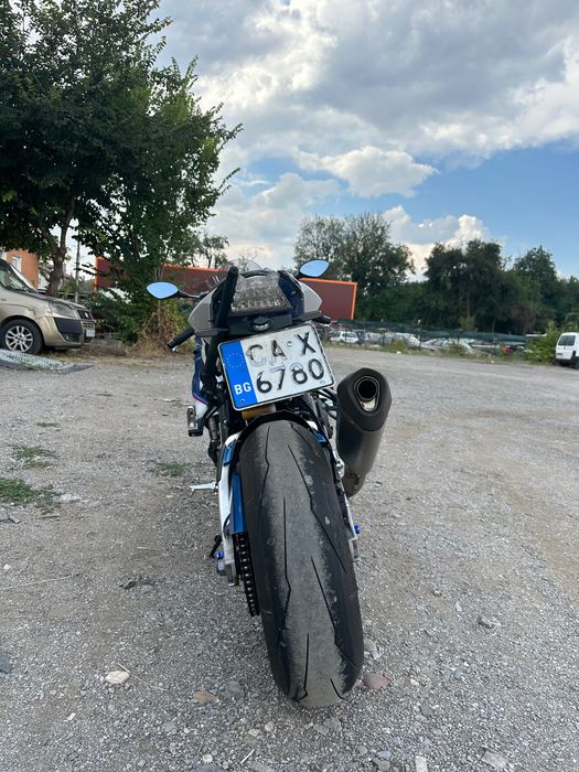 Продавам BMW S1000RR