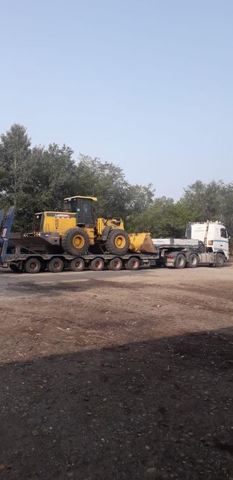 Услуга погрузчика 3х кубовый