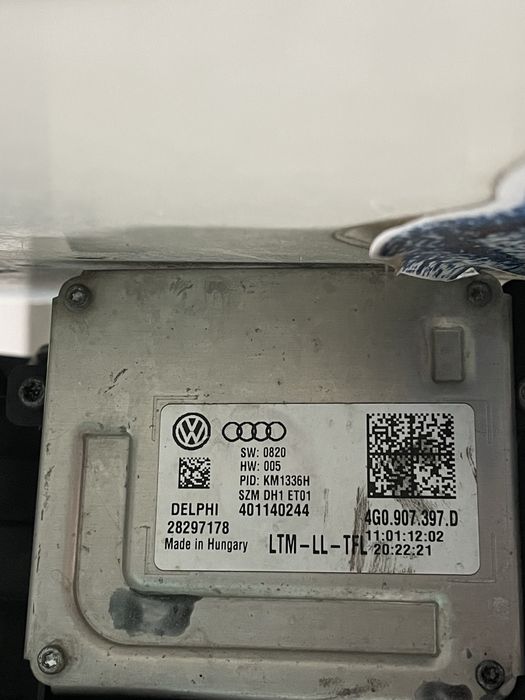 Фар за Audi A6 C7