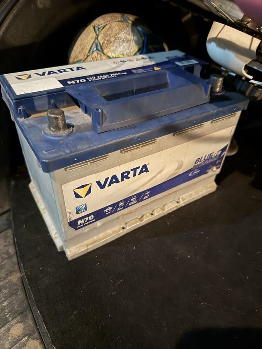 Акумулатор…………..