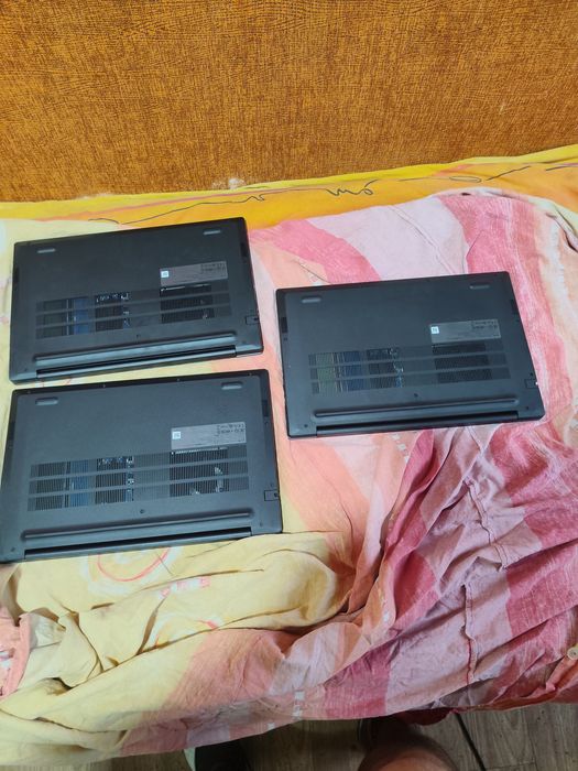 Vând leptop Lenovo w15 G5