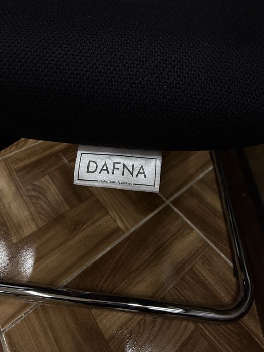 Stul kreslo Dafna mebel orginal visitor model ofis va uy uchun мабел