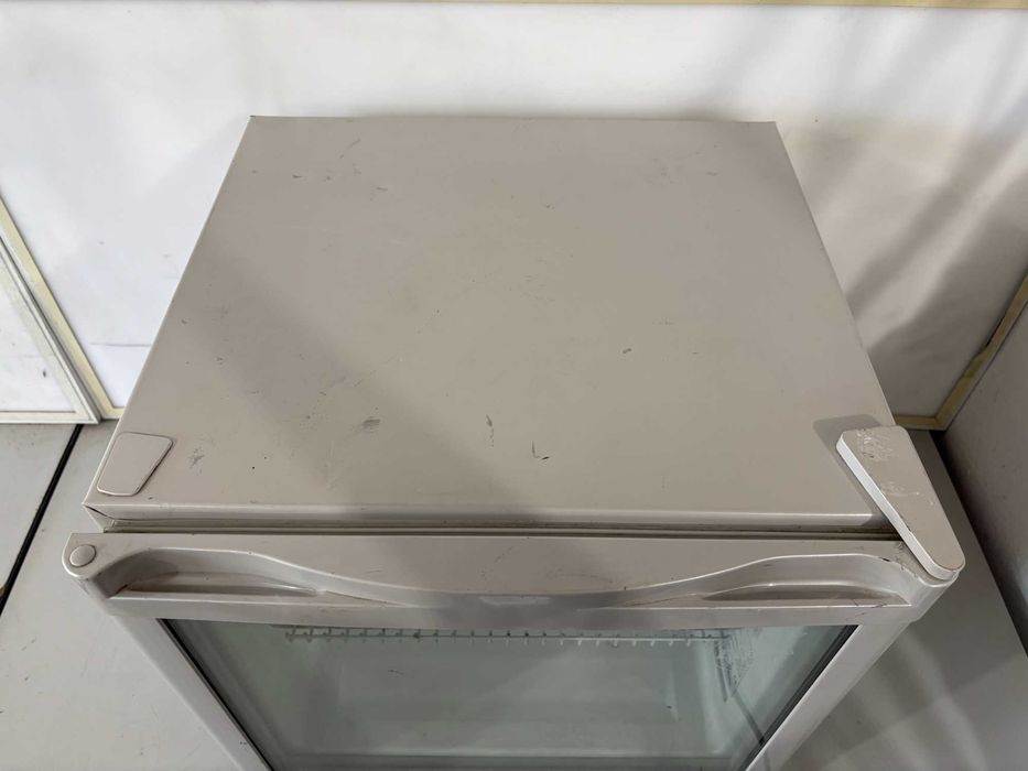 Хладилник - HUSKY 50L/ 90W